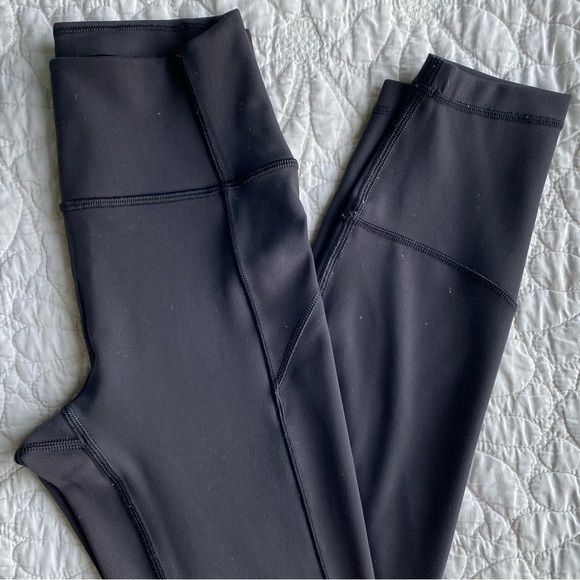 Lululemon In Movement Tight 25" Everlux - Picture 5 of 5